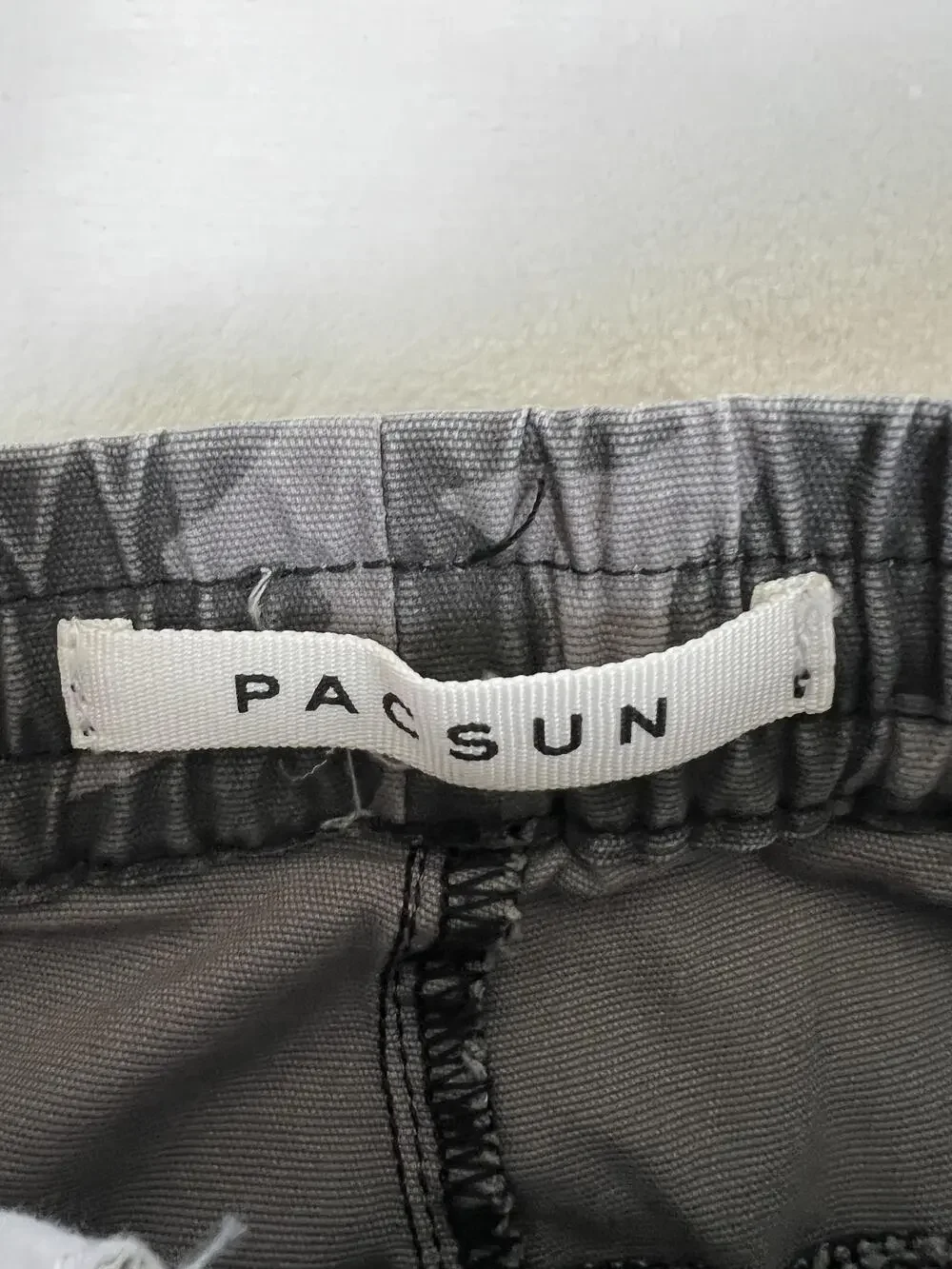 PacSun Cargo Pants Mens Small Gray Camo Regular Fit Elastic Waist Drawcord